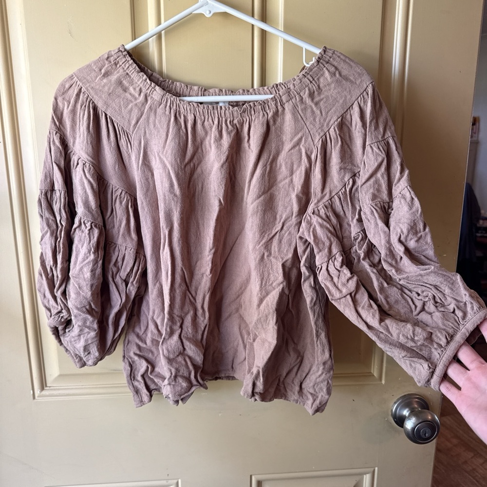 Women's Tan Blouse